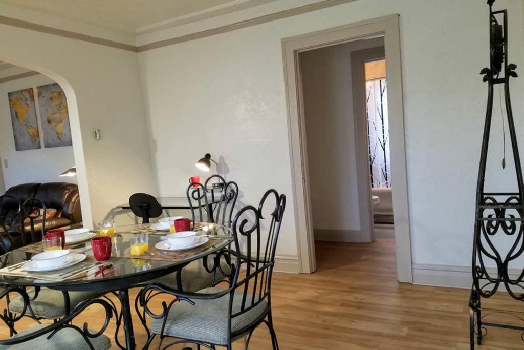 2 Bedroom Apt Near Great Lakes Naval Base And 6 Flags Waukegan Eksteriør bilde