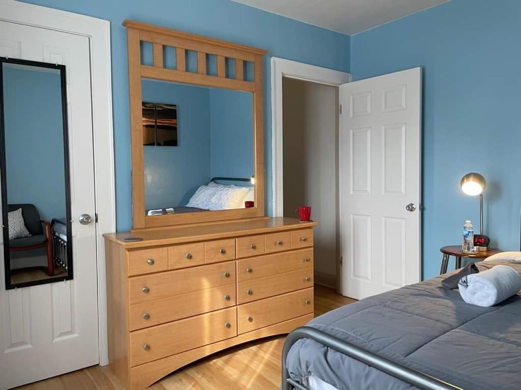 2 Bedroom Apt Near Great Lakes Naval Base And 6 Flags Waukegan Eksteriør bilde