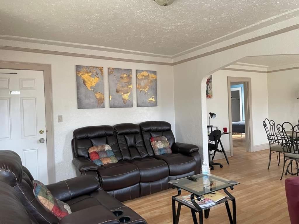 2 Bedroom Apt Near Great Lakes Naval Base And 6 Flags Waukegan Eksteriør bilde
